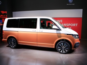 VW w Genewie - Amarok, Bulli i Cargo e-Bike